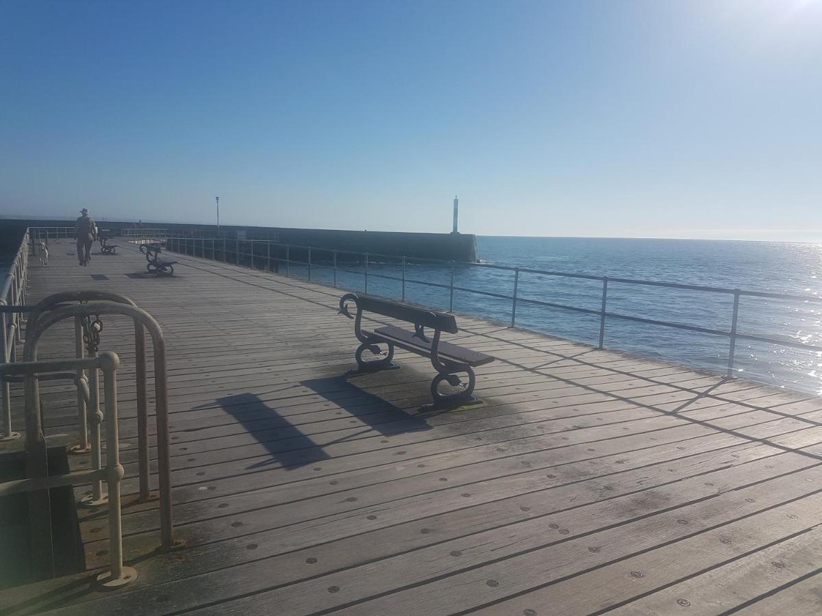 Lovely Seafront 2 Bed Flat In אבריסטוויט מראה חיצוני תמונה